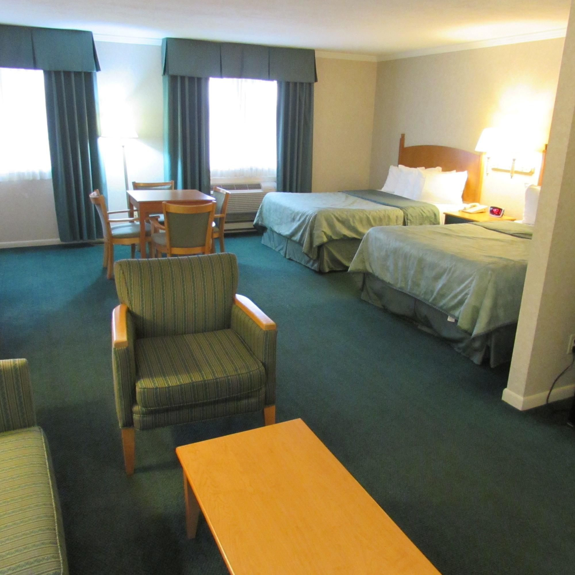 Magnuson Grand Pioneer Inn And Suites Escanaba Ngoại thất bức ảnh