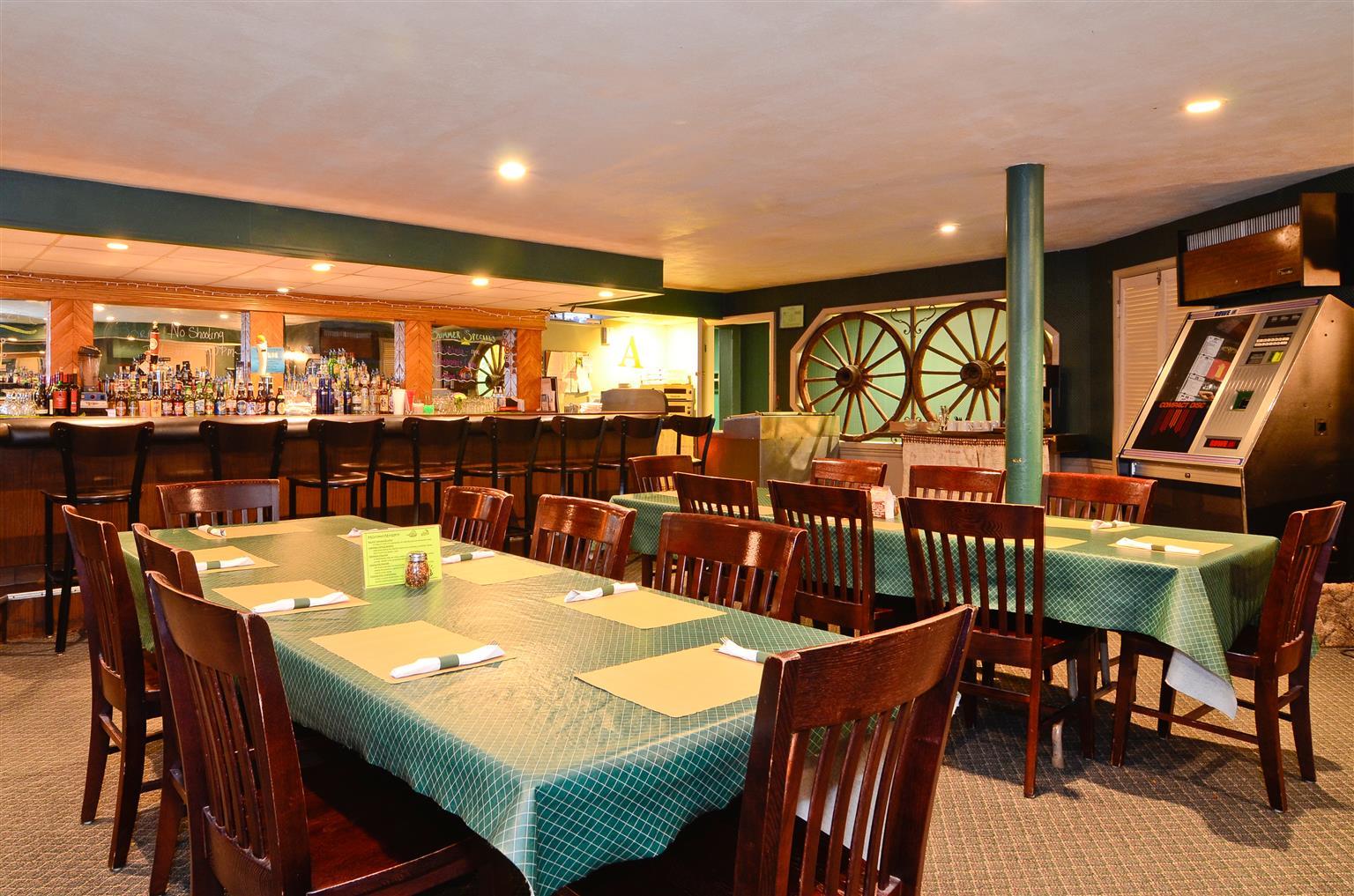 Magnuson Grand Pioneer Inn And Suites Escanaba Nhà hàng bức ảnh